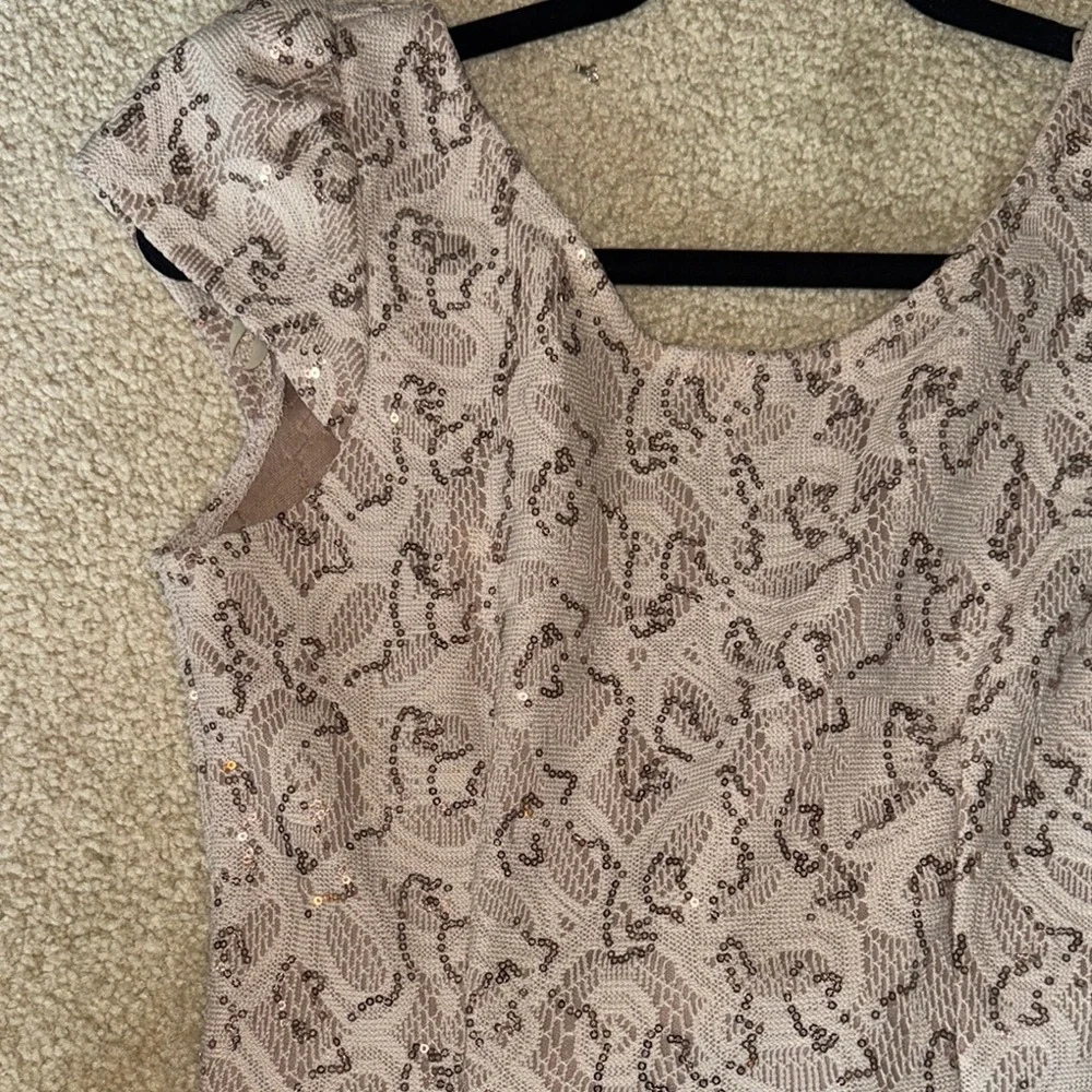 Windsor Nude Asymmetrical Tie Front Peplum Blouse - Picture 3 of 4